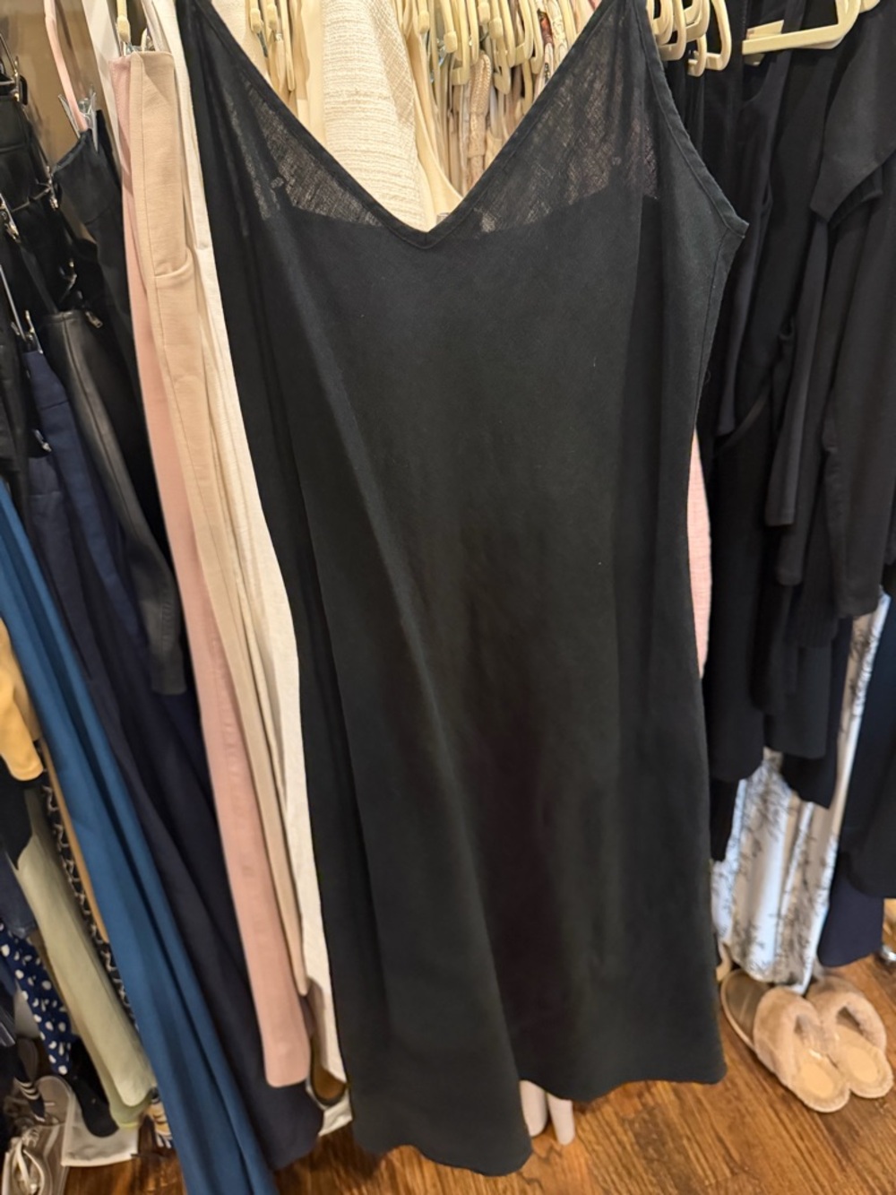 Artizia Wilfred - Black Linen V Neck Summer Dress